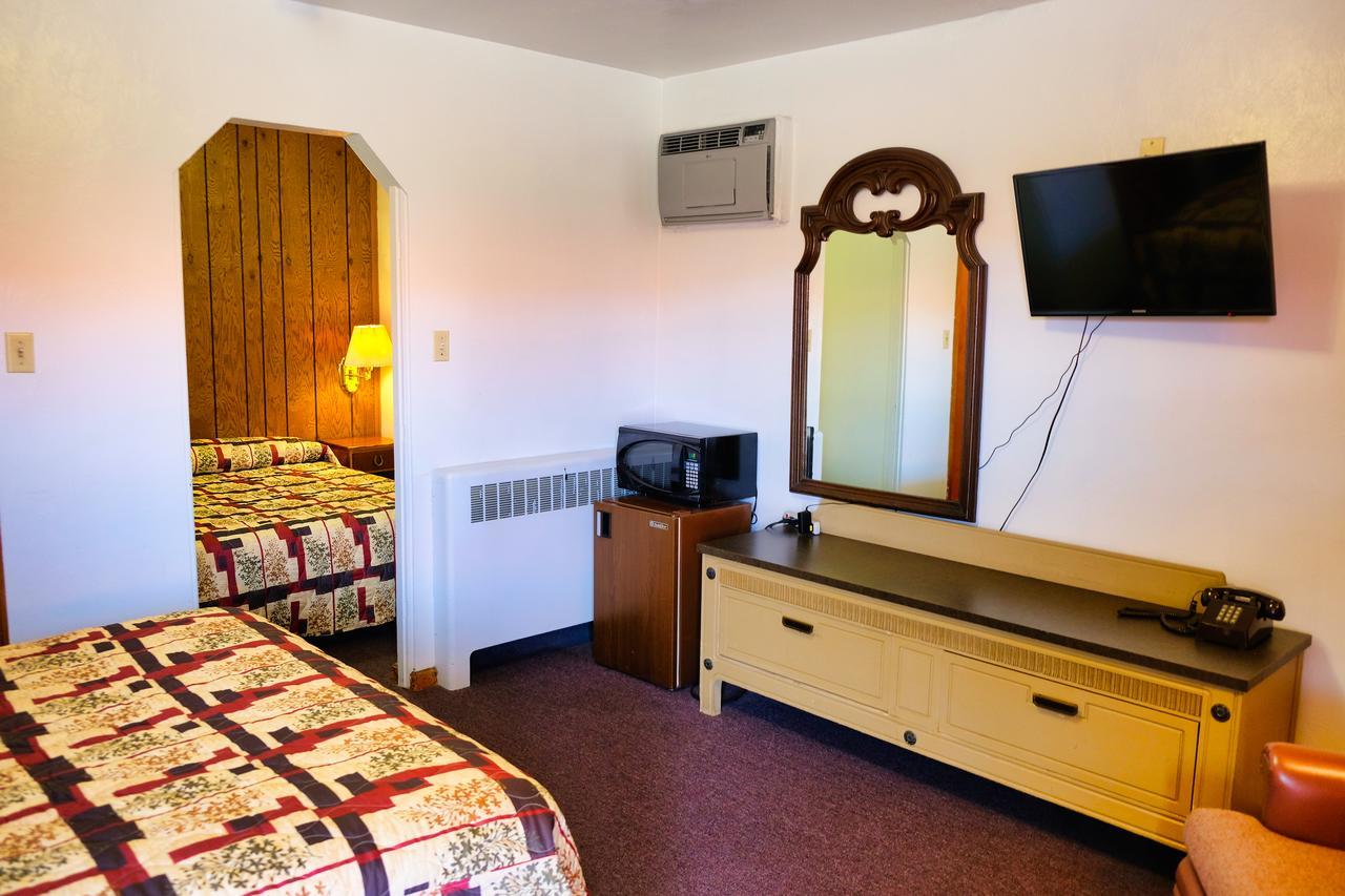 Stagecoach Motel Colorado Springs Dış mekan fotoğraf